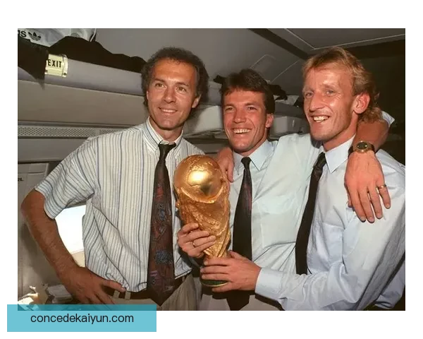 贝肯鲍尔在德国队核心作用明显，助力球队竞争力增强。