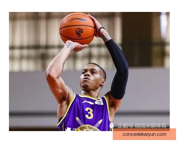 博格巴传球能力持续提升，状态回暖引发关注